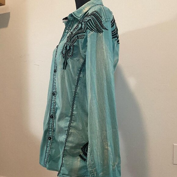 ROAR Signature - Picture 2 of 7